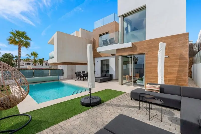 Villa Moderna 4 Dormitorios Orihuela Costa Piscina Climatizada