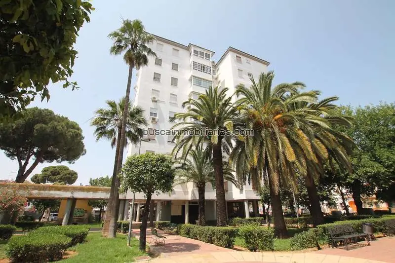 Piso en Venta Dos Hermanas Vistazul 4 Dormitorios 2 Baños