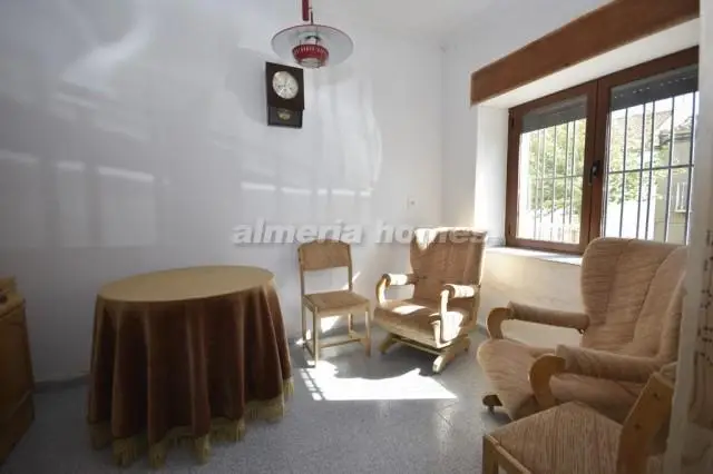 4 Bed Townhouse for sale