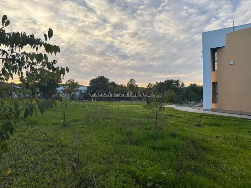Parcela Urbana en Venta en Mejostilla Caceres