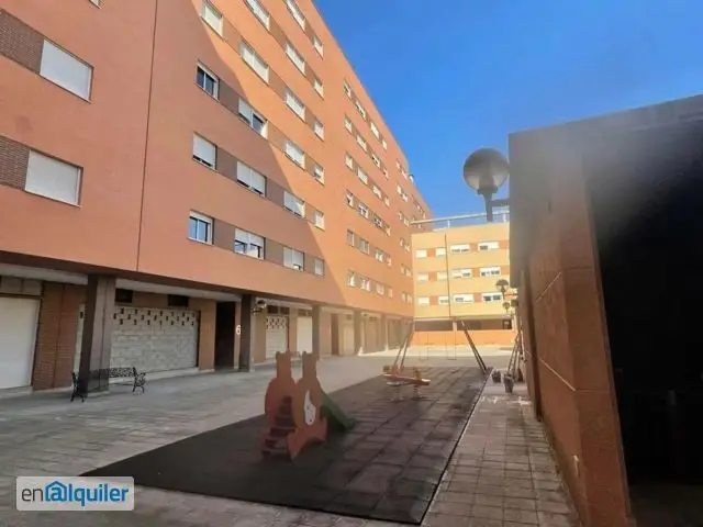 Alquiler Piso VPO 3 Dormitorios Sevilla
