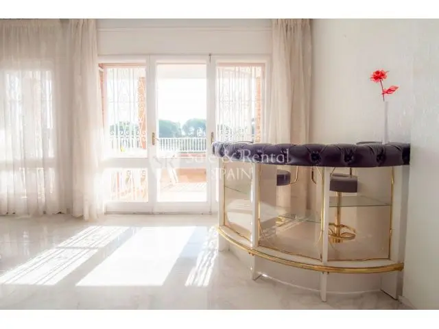 Chalet con Vistas a la Montana en Lloret de Mar