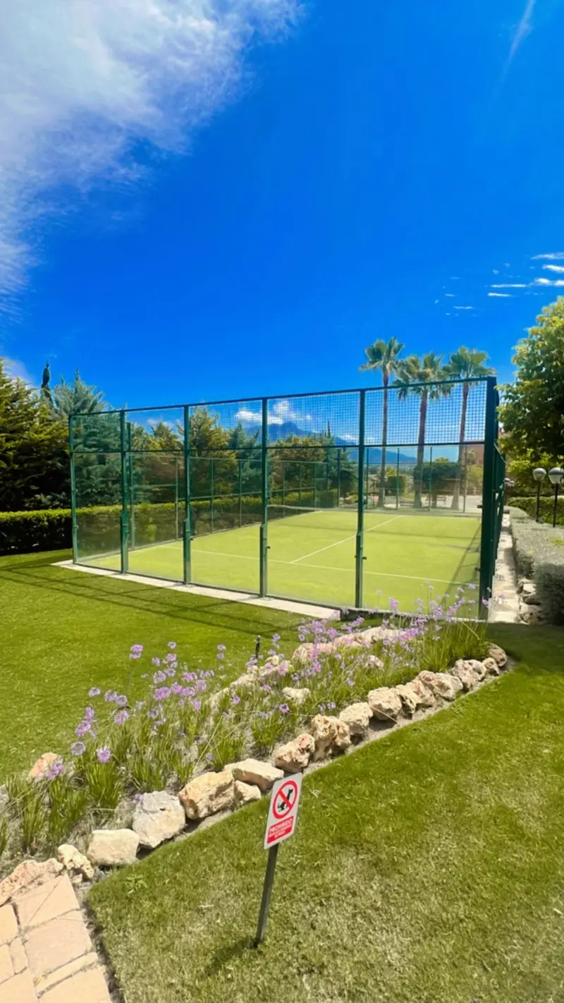 Piso de 2 Dormitorios en venta Benahavis, España