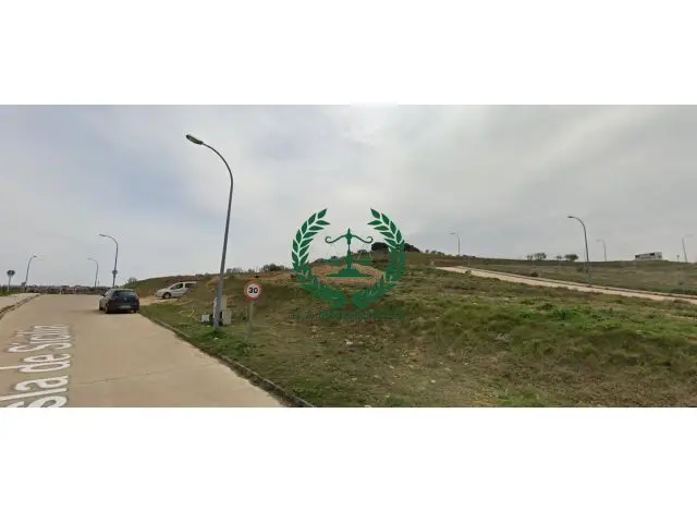 Terreno Urbano En Venta En Los Arenales
