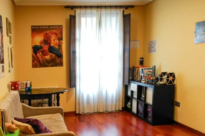 Piso Reformado en Pola de Laviana 3 habitaciones 2 baños