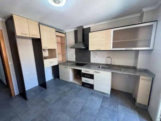 Piso 3 Dormitorios 2 Baños Almoradi Alicante