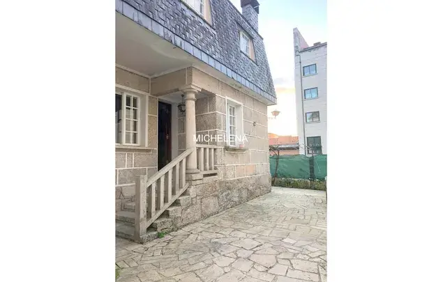 Casa 5 Dormitorios 4 Baños Centro Pontevedra