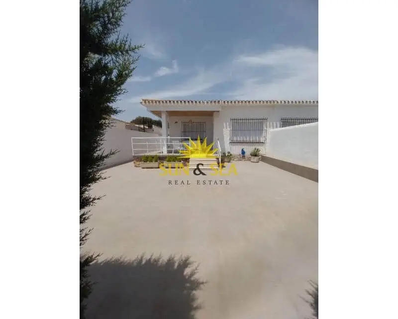 Chalet en Dehesa de Campoamor Alquiler Anual