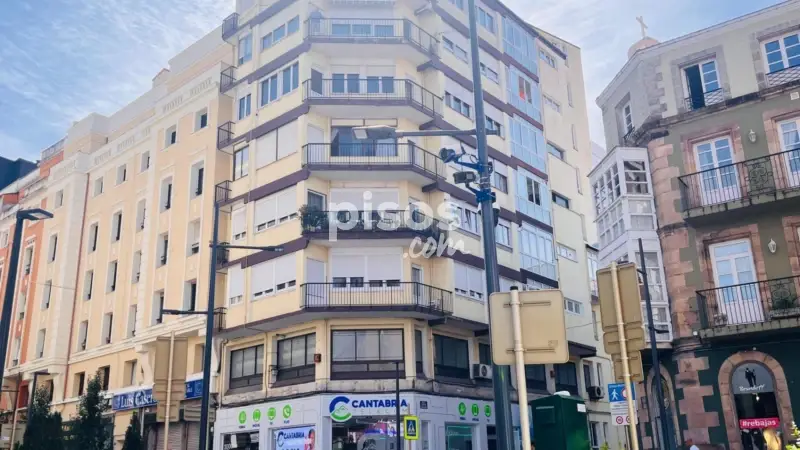 Piso en venta en Calle de Serafín Escalante, 2