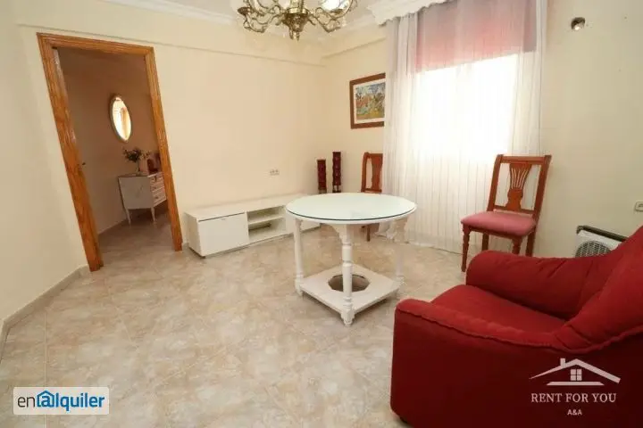 Piso en Alquiler Centro Ciudad Amueblado 3 Habitaciones