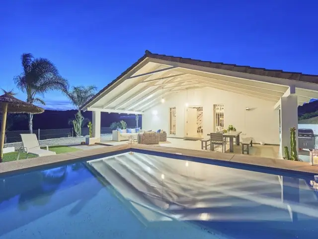 Casa Villa 3 Dormitorios Malaga España Alquiler