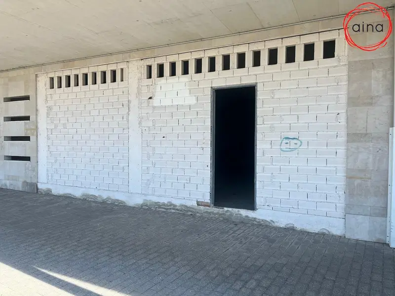 Venta Local Comercial Cizur Menor 106m2 Salida Humos