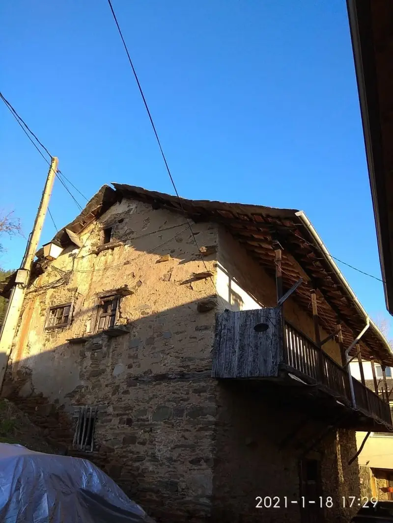 Casa Rural en Toral de Merayo 3 Dormitorios 2 Baños