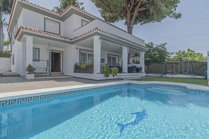 Villa 5 Dormitorios San Pedro Alcántara