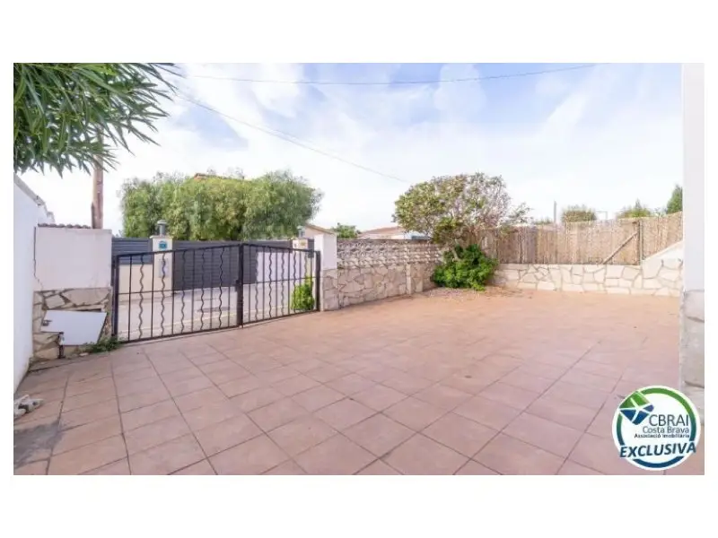 Venta Casa con Garaje en El Port 4 Dormitorios 2 Baños