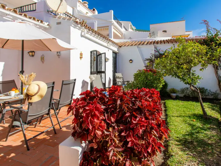 Casa Villa 2 Dormitorios Nerja Alquiler Familiar Piscina Wifi