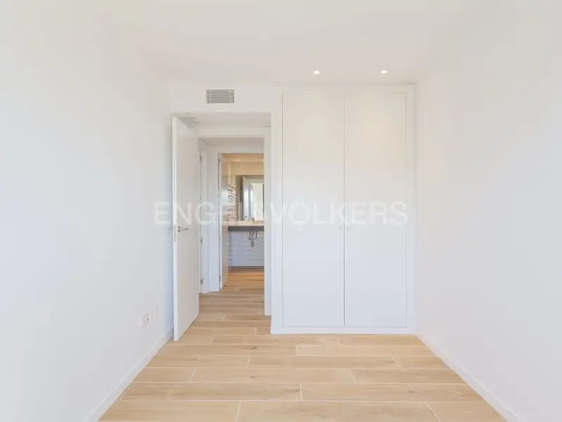 Apartamento en Alquiler Esplugues de Llobregat 2 Dormitorios 2 Ba	nos