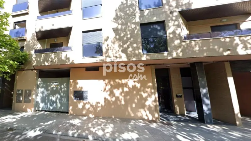 Piso en venta en Calle Avayora 31