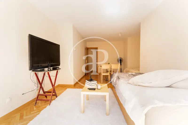 Piso en venta Madrid centro 109m2 3 dormitorios 2 baños garaje trastero
