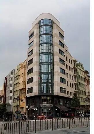 Venta Dúplex Centro Oviedo 138m2 Garaje Trastero