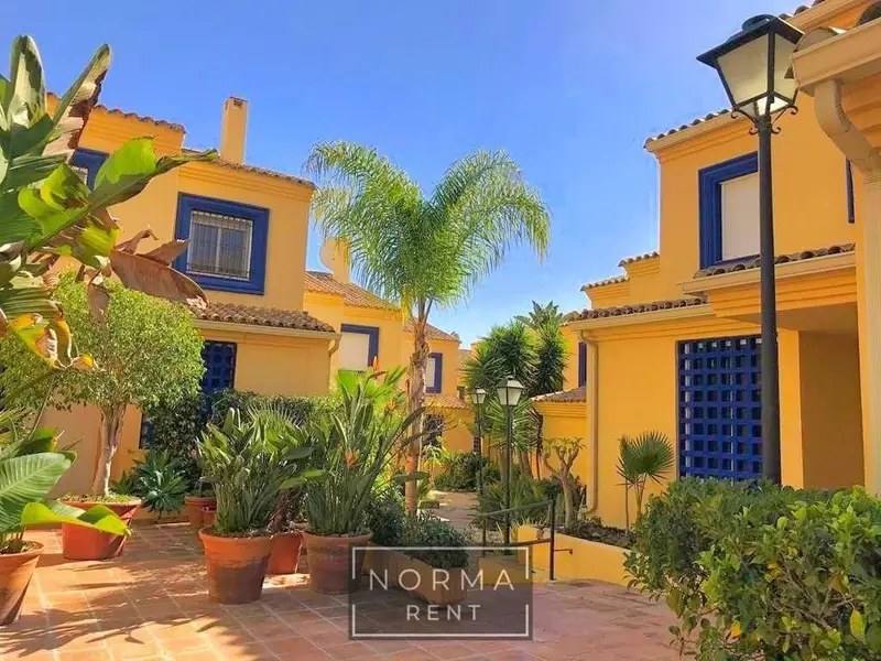 Bungalow en Alquiler Anual Puerto Banus Marbella