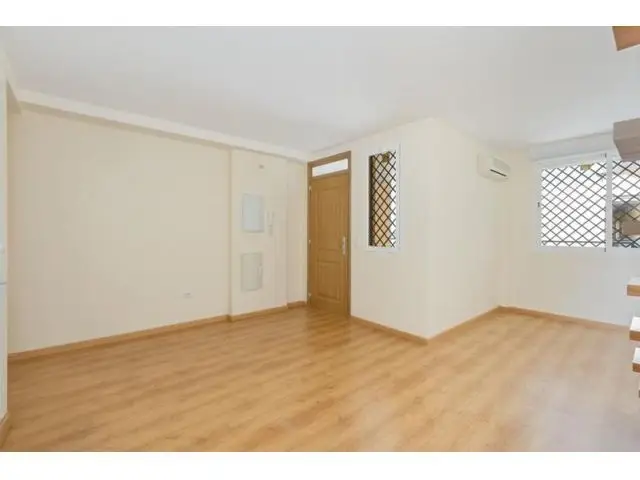 Dúplex con Terraza en Padul Centro