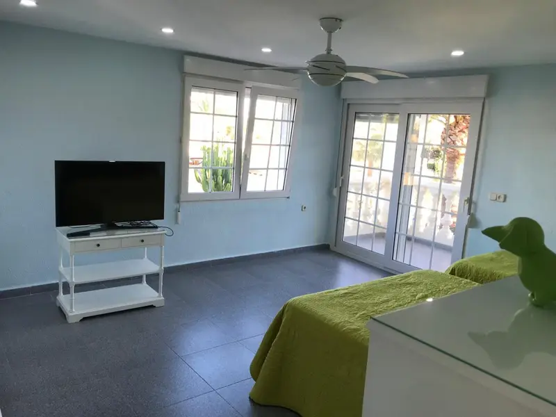 Villa de Lujo en Cabo Roig 6 Dormitorios 3 Baños Piscina Cerca de la Playa