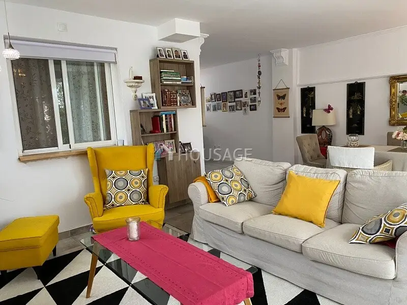 Apartamento en venta en Hacienda Casares con jardin privado