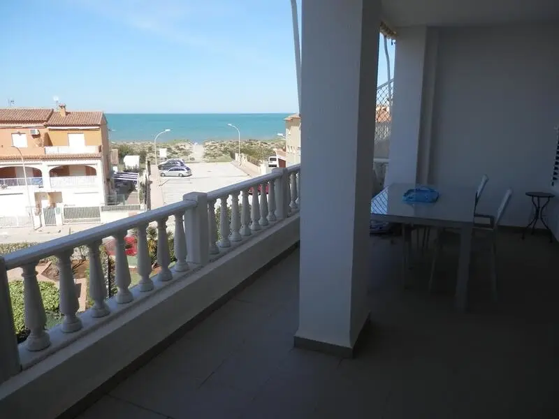Apartamento en la Playa cerca de Oliva Nova Golf