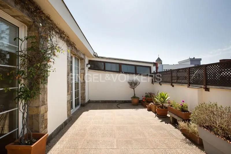 Dúplex en Alquiler Las Arenas 130m² 3 Habitaciones 3 Baños Terraza