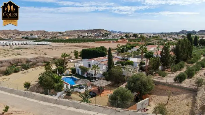 6 Bed Villa / Detached for sale