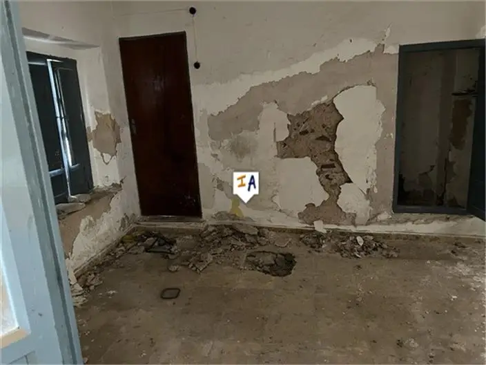 Casa de Pueblo en Jaen 3 Dormitorios 190m2 Reforma Completa