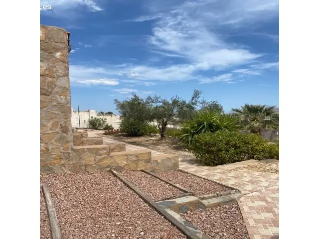 Chalet en Venta Lagostelle Alicante 4 Dormitorios Piscina