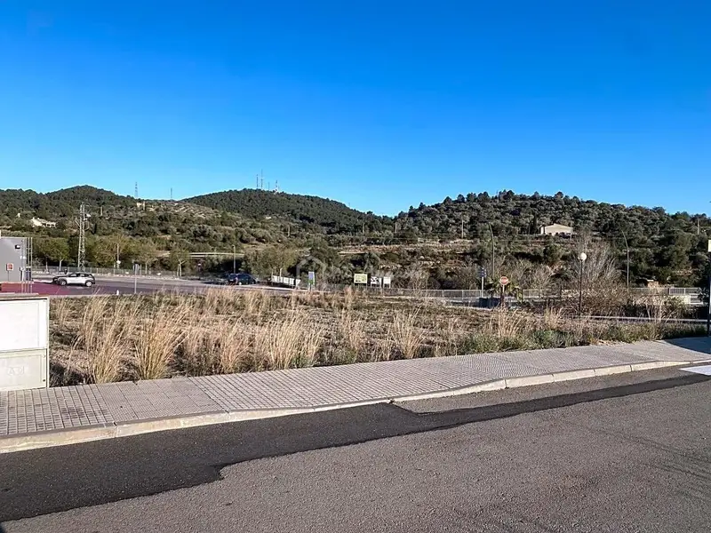 Solar Urbano en El Perell

ó 414m2