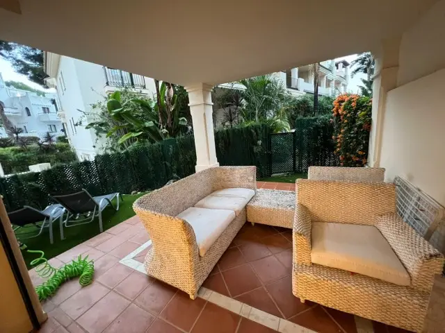 Apartamento 2 Dormitorios Nueva Andalucia Cerca de la Playa