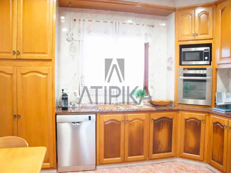 Chalet con Piscina y Jardin en Menorca