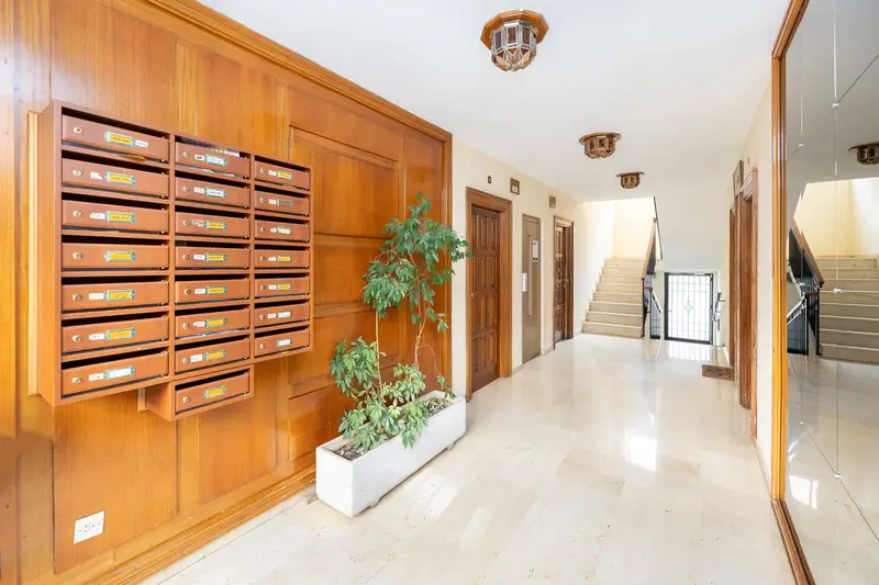 Piso en venta en Granada ciudad cerca del hospital de Traumatologia