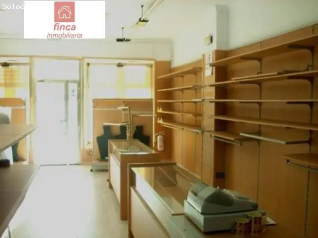 Local Comercial Puebla de la Calzada Centro 160m2 Climatizado