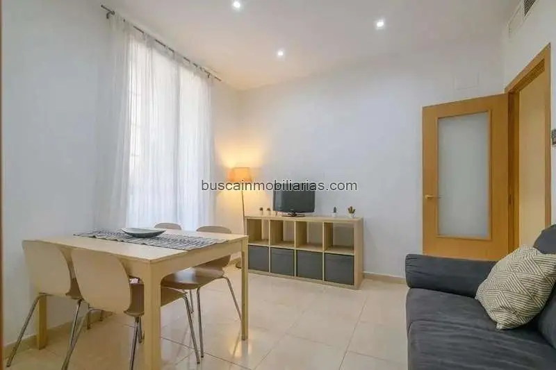 Piso con Licencia Turistica en Eixample Dret Barcelona