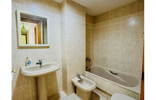 Habitación en alquiler en Almeria 130m2