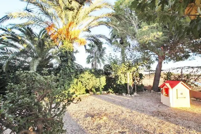 Villa 5 Dormitorios en Venta Vega Baja