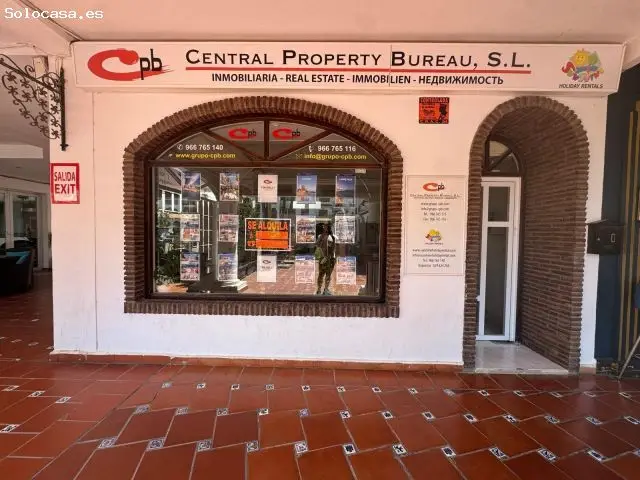 Local Comercial Villamartin Plaza 38m2 con Terraza