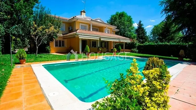Chalet en Villafranca del Castillo 542m2 6 dormitorios