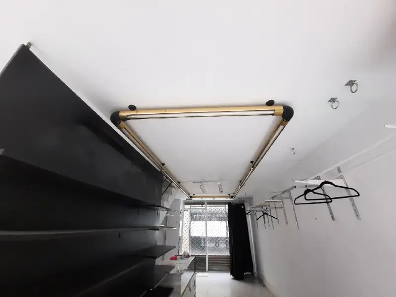 Venta Local Comercial Granollers Centro 57m2 Dos Entradas
