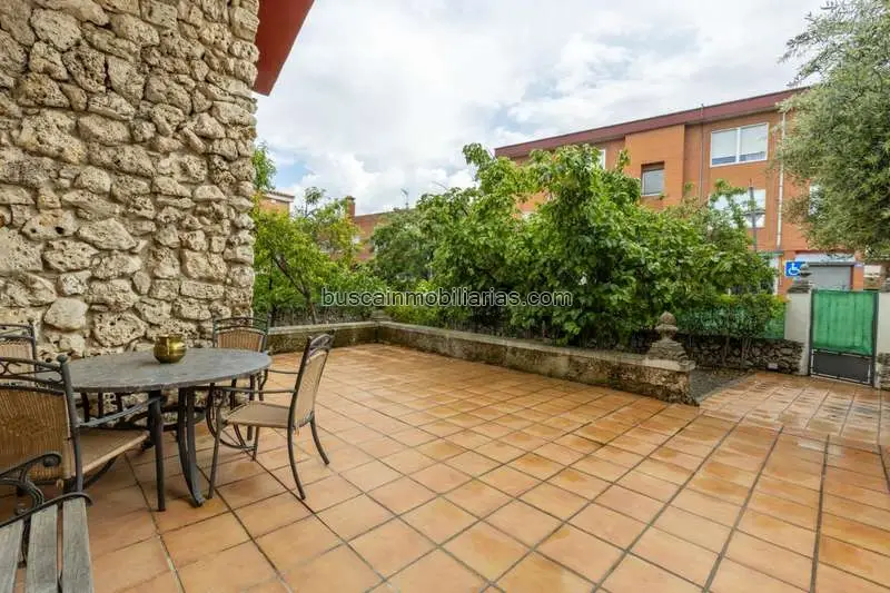 Chalet en Viana de Cega 7 habitaciones 3 salones ideal familias