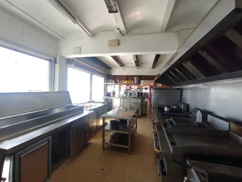 Venta Local Comercial Lujo Platja d Aro Restaurante en Funcionamiento