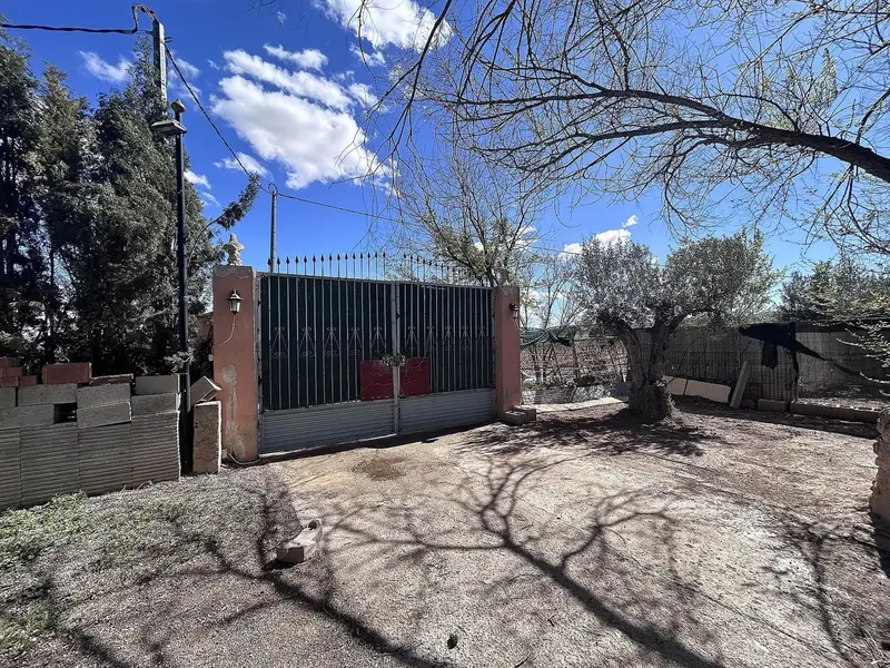 Casa Rural en Jumilla para Reformar 3 Dormitorios Jardin