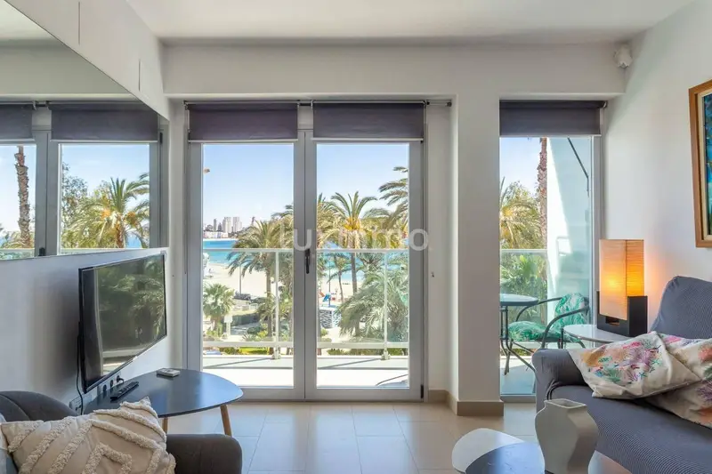 Apartamento en alquiler en Benidorm, Alicante