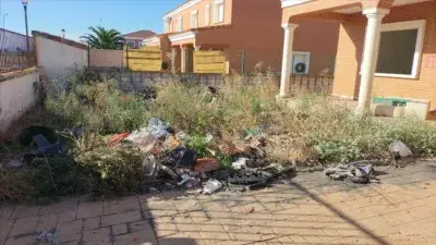 Casa adosada en venta en Calle Juan de Silva