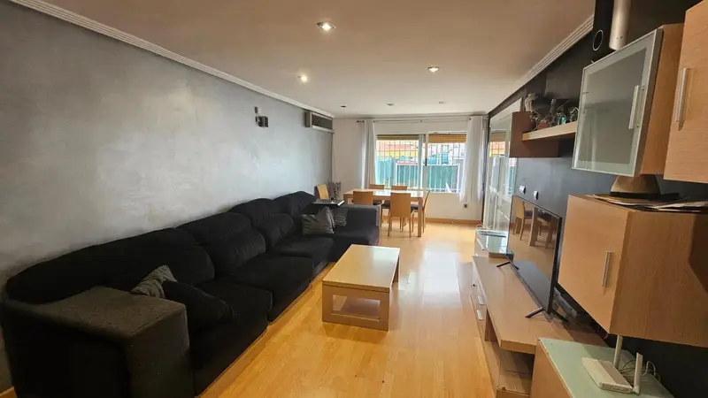 Chalet en Los Altos Alicante con Piscina y Jardin